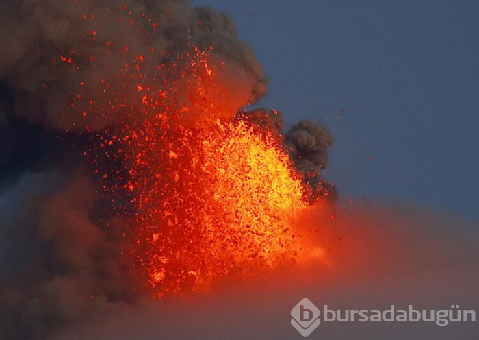 52 kez deprem oldu, insanlar tahliye ediliyor!