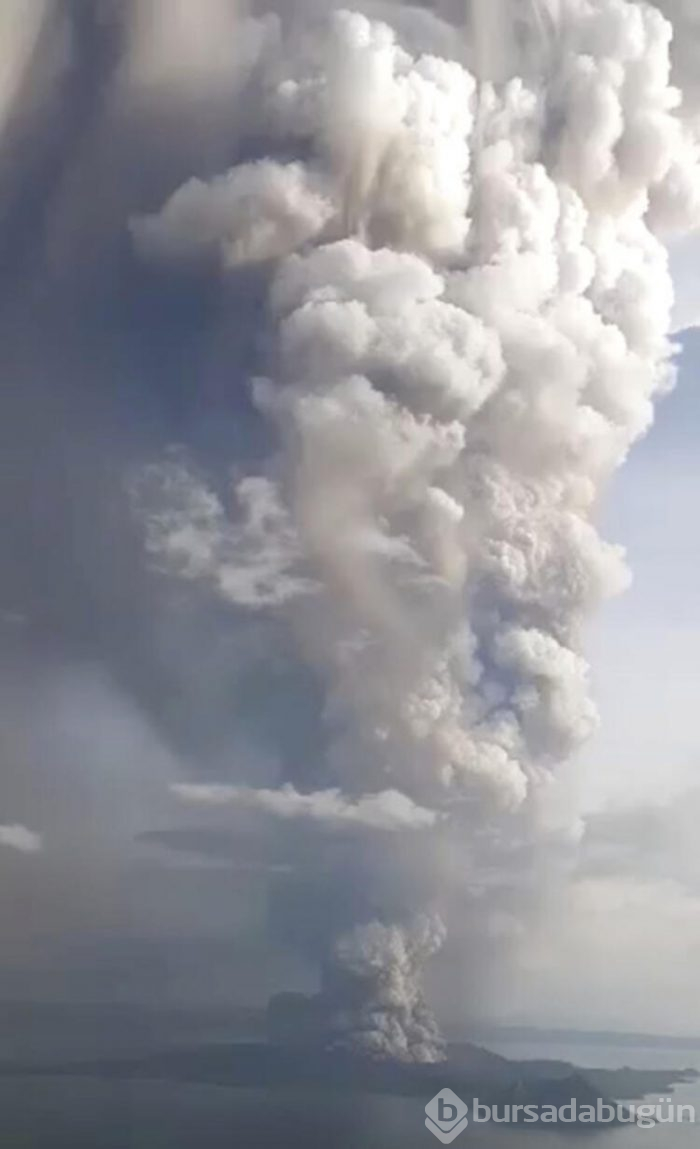 52 kez deprem oldu, insanlar tahliye ediliyor!