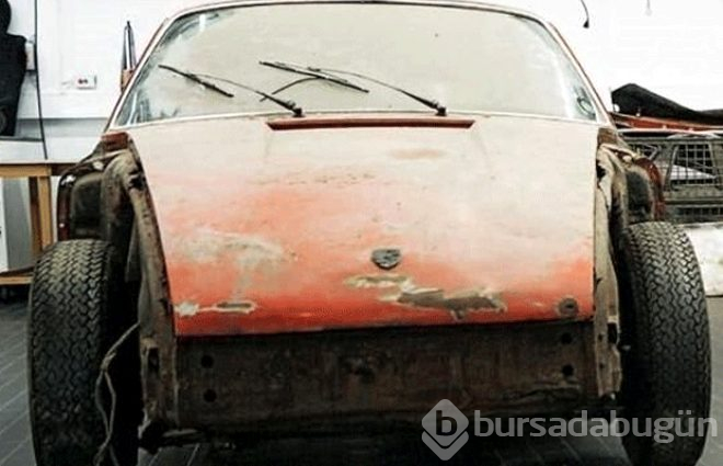 Hurda olarak aldığı otomobilin son halini görenler şaşırdı!