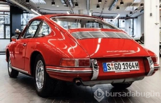 Hurda olarak aldığı otomobilin son halini görenler şaşırdı!