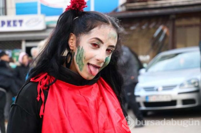Vevçani Karnavalı'ndan renkli görüntüler