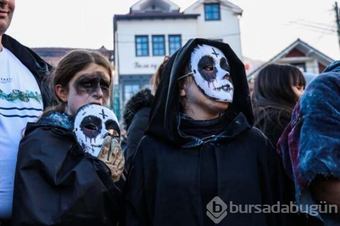 Vevçani Karnavalı'ndan renkli görüntüler