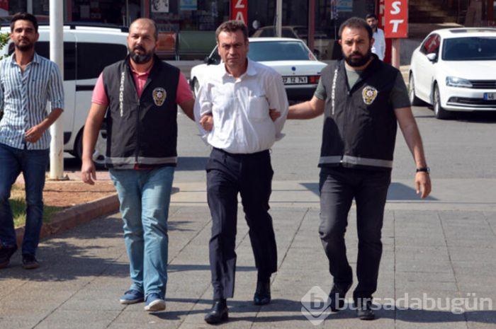 Telefona gelen mesajları gösterdi!