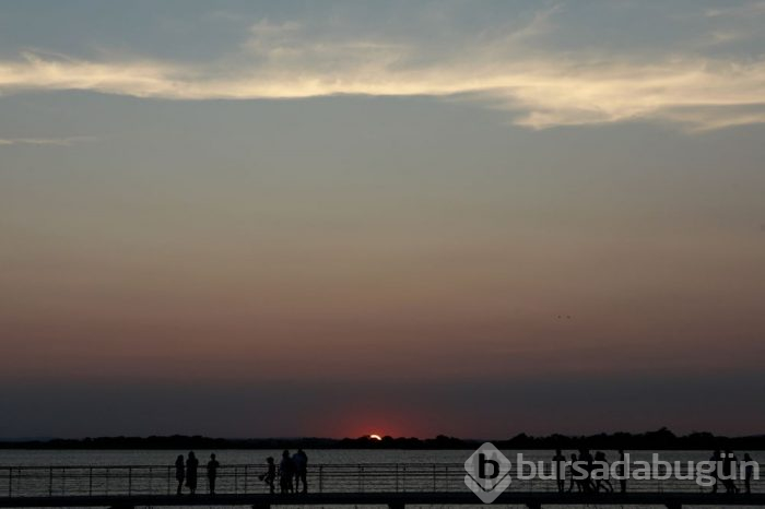 Dünya'nın etrafında en az bir tur atacak