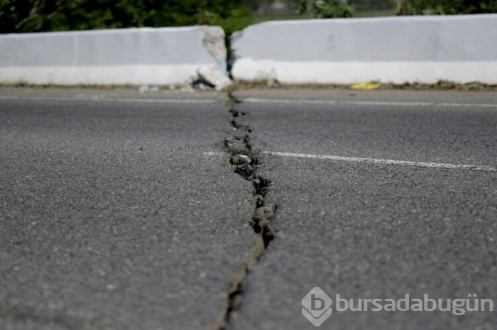Deprem fırtınası haritayı değiştirdi!