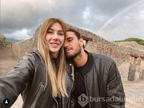 Mayolu pozlarını paylaştı olay oldu!