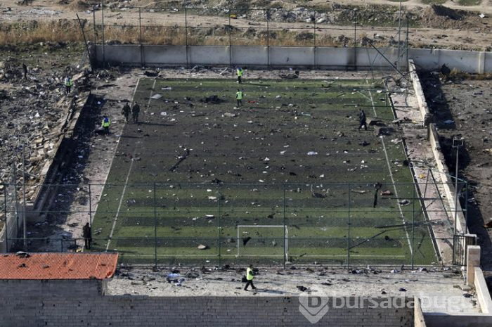 Düşürülen uçakta 10 saniye kayıp!