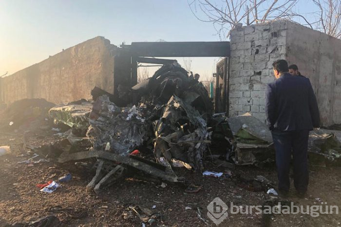 Düşürülen uçakta 10 saniye kayıp!