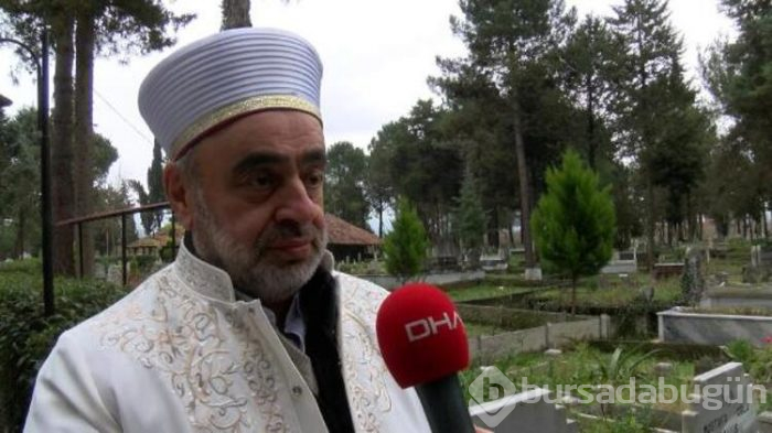 Yönleri farklı mezarlar şaşırtıyor!