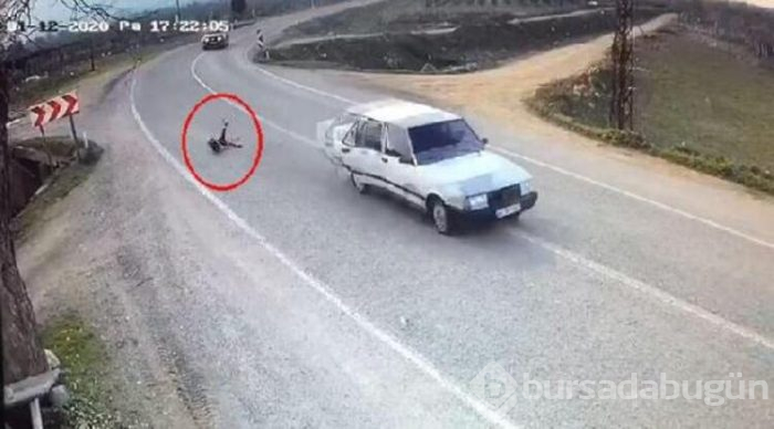 Otomobilden düşen çocuk ölümden döndü