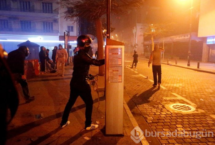 Lübnan protestolarında 35 yaralı
