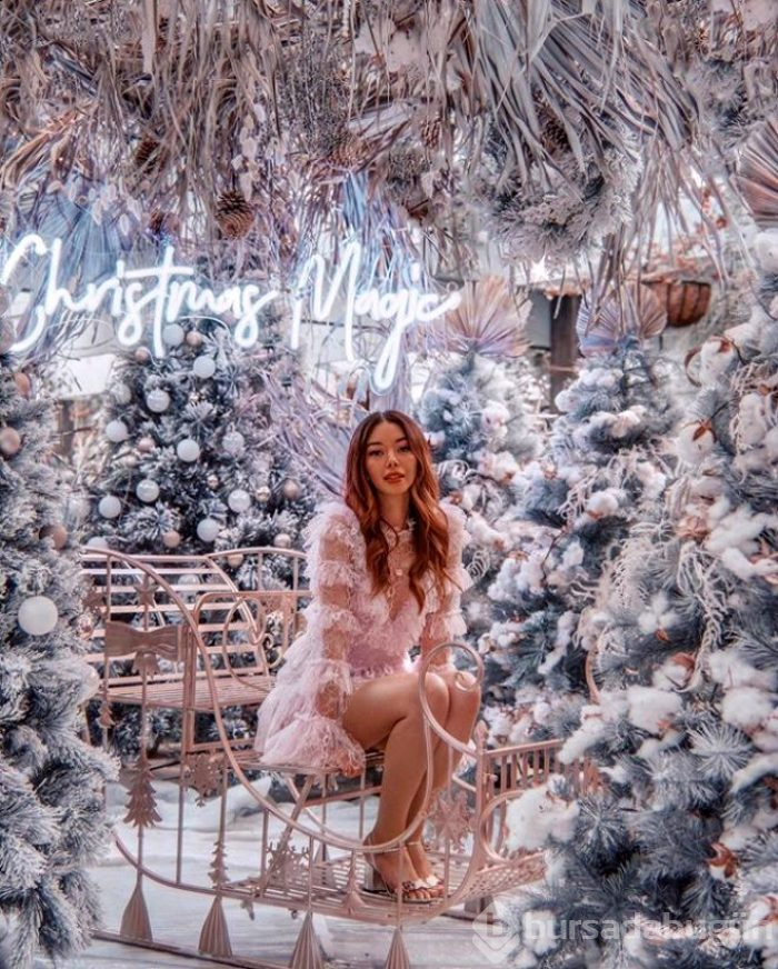 Tara Whiteman fotoğraf paylaşarak yılda 1 milyon dolar kazanıyor