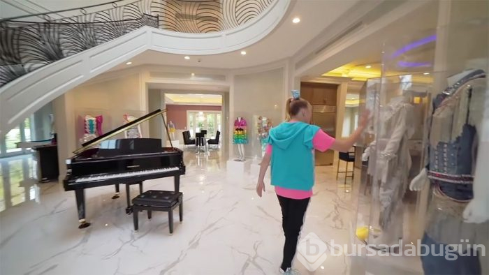 JoJo Siwa'nın 3.5 milyonluk malikanesi