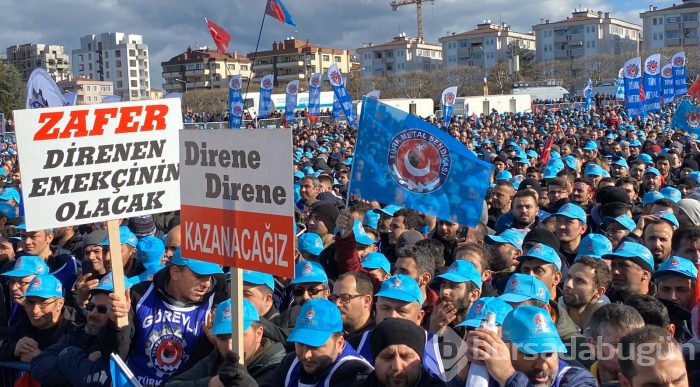 Bursa'da on binlerce metal emekçisi meydanda!	