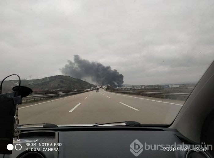 Bursa'da geri dönüşüm fabrikasında büyük yangın	