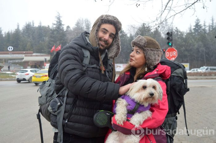 Bursalı Buğrahan ve Begüm çifti, mobilya dükkanı yerine dünyayı gezdi!