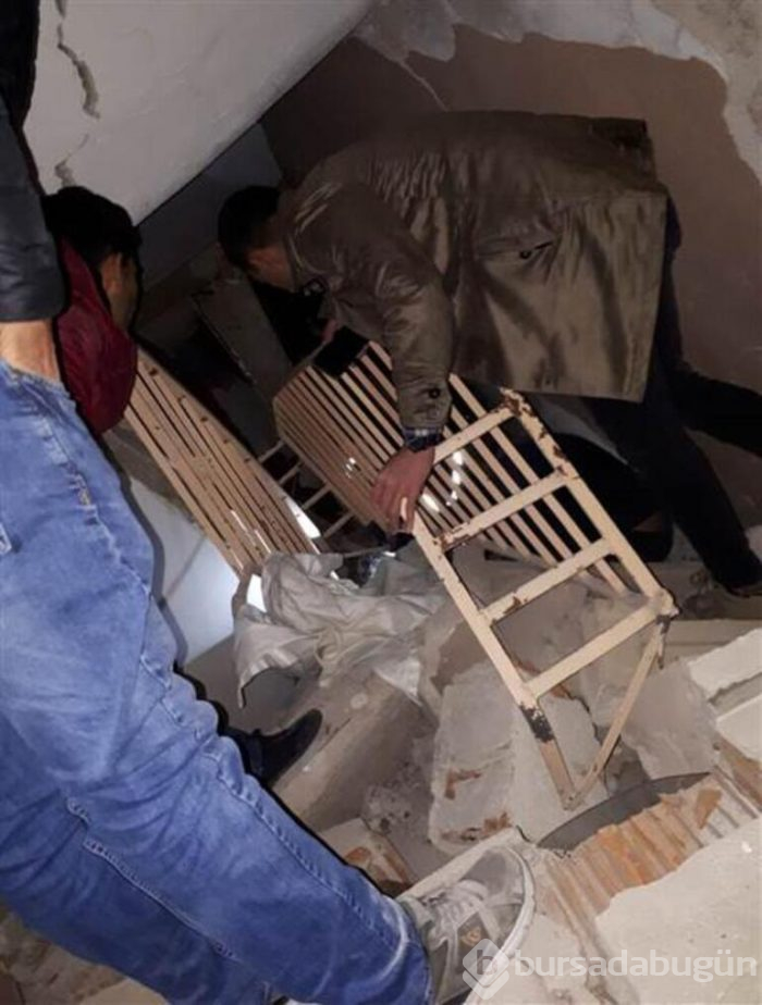Deprem Elazığ ve Malatya'yı vurdu! İşte gelen son fotoğraflar...