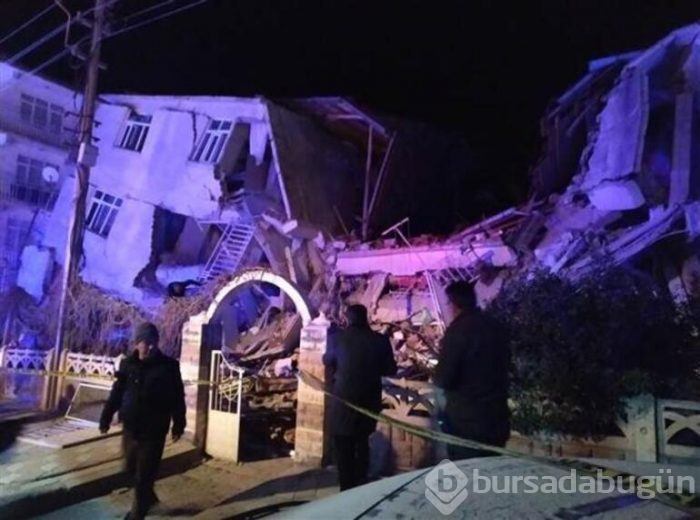 Deprem Elazığ ve Malatya'yı vurdu! İşte gelen son fotoğraflar...