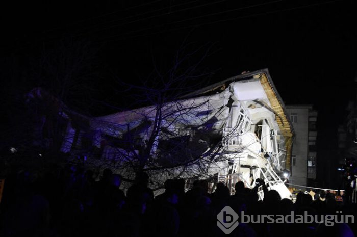 Deprem Elazığ ve Malatya'yı vurdu! İşte gelen son fotoğraflar...