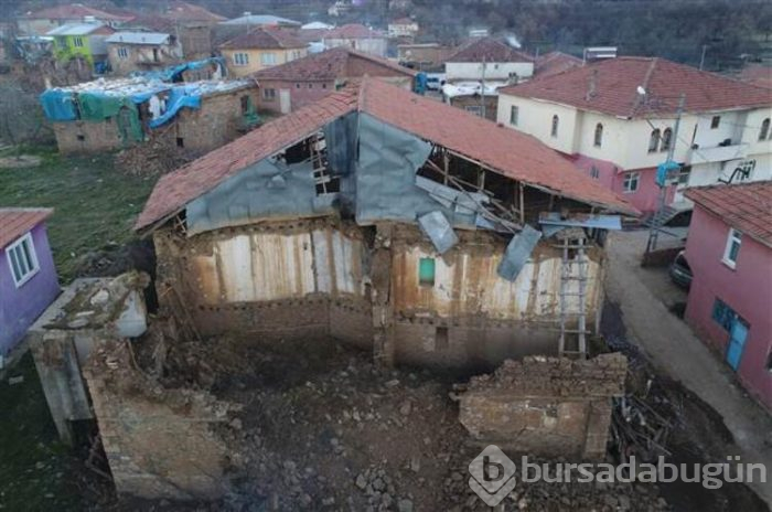 Deprem Elazığ ve Malatya'yı vurdu! İşte gelen son fotoğraflar...