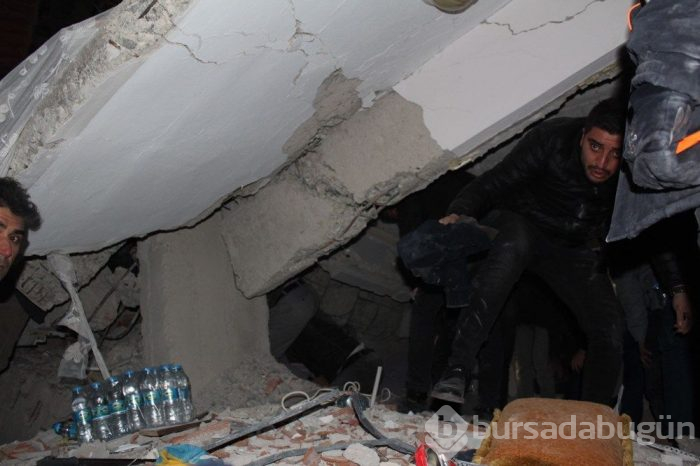 Deprem Elazığ ve Malatya'yı vurdu! İşte gelen son fotoğraflar...