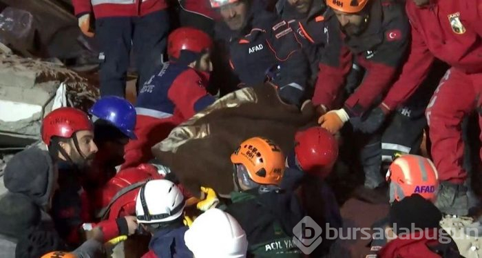 Deprem Elazığ ve Malatya'yı vurdu! İşte gelen son fotoğraflar...