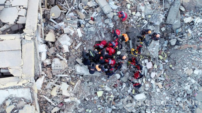 Deprem Elazığ ve Malatya'yı vurdu! İşte gelen son fotoğraflar...