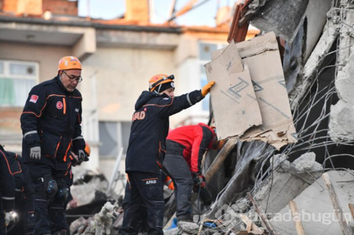 Deprem Elazığ ve Malatya'yı vurdu! İşte gelen son fotoğraflar...