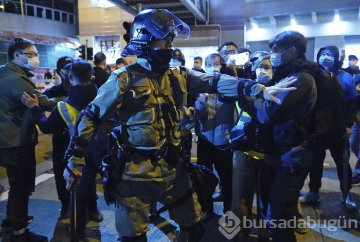 Hong Kong'taki gösterilere "koronavirüsü" karıştı