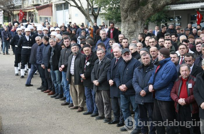 Bursa'da kaza kurşunuyla ölen polis gözyaşlarıyla uğurlandı	