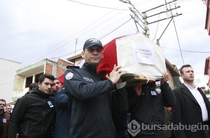 Bursa'da kaza kurşunuyla ölen polis gözyaşlarıyla uğurlandı	
