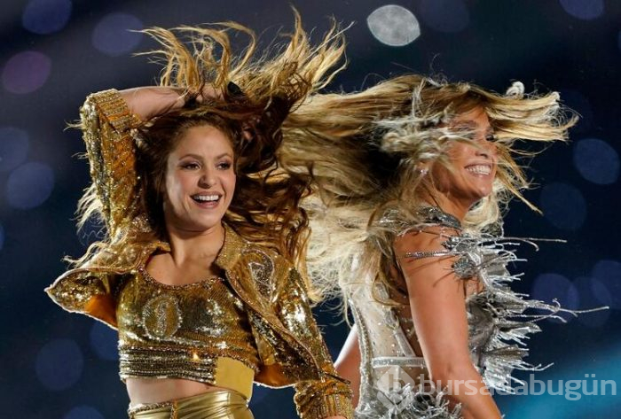 Shakira ve Jennifer Lopez, Süper Kupa devre arasına damga vurdu!