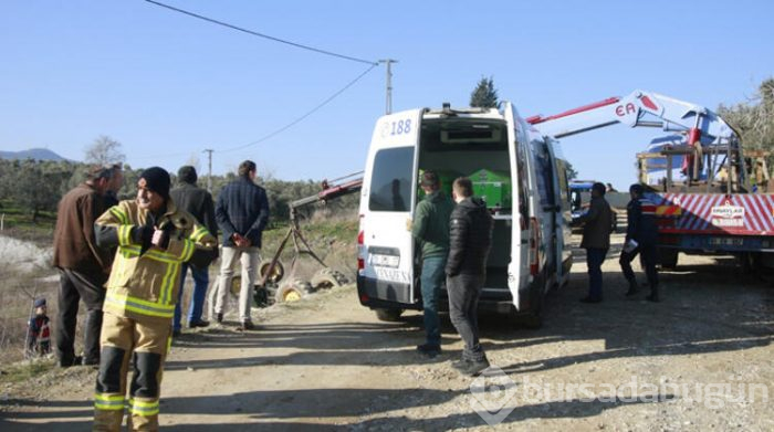 Bursa'nın Orhangazi ilçesinde kayıp çiftçinin cansız bedeni, takla atan traktörünün altında bulundu