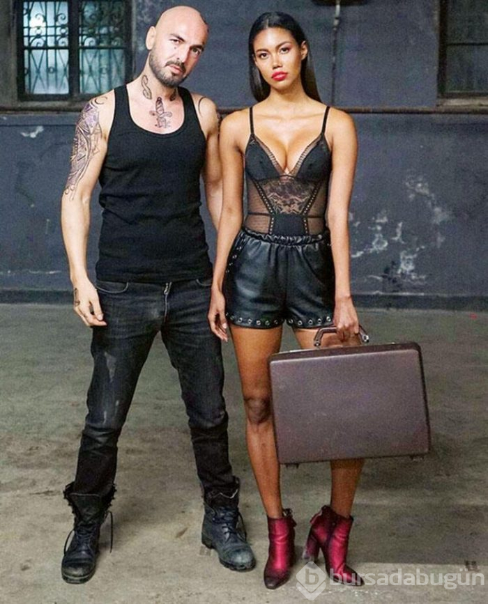Kolombiyalı sevgilisi Camelo Lopez'e evlilik teklif etti!