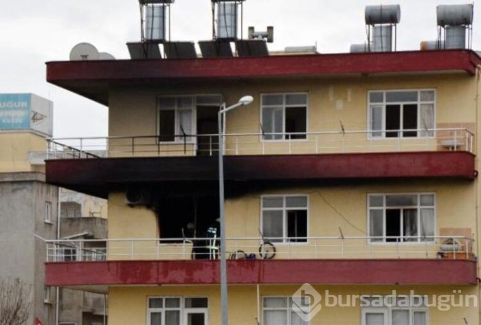 Yangın çıkan evde uyuya kalan Merve'yi komşular kurtardı!