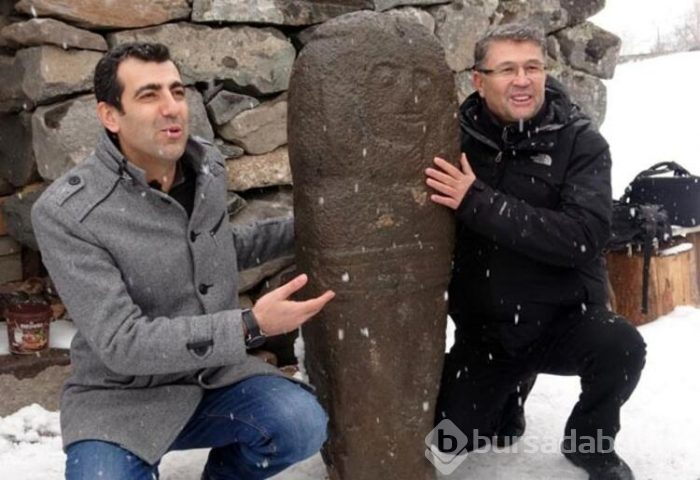 2 bin 500 yıllık 'Taş Baba' heykeli bulundu!