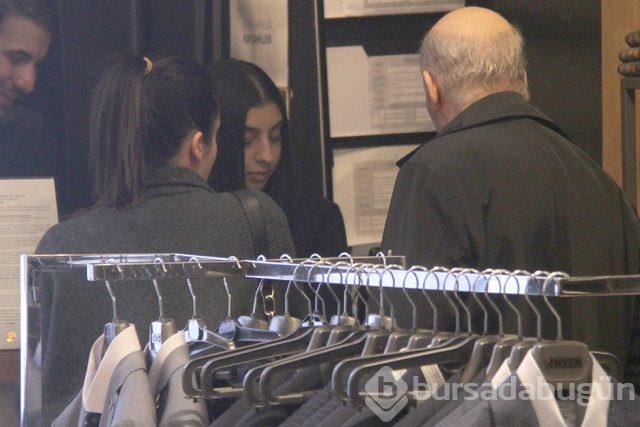 Ünlü oyuncu alışveriş yaparken görüntülendi