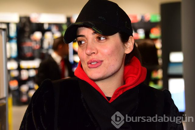 Ünlü oyuncu alışveriş yaparken görüntülendi