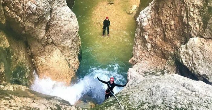 Şubat ayında denize girdiler!