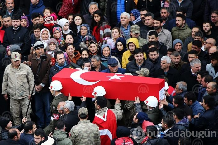 İdlib şehitleri son yolculuğuna uğurlandı