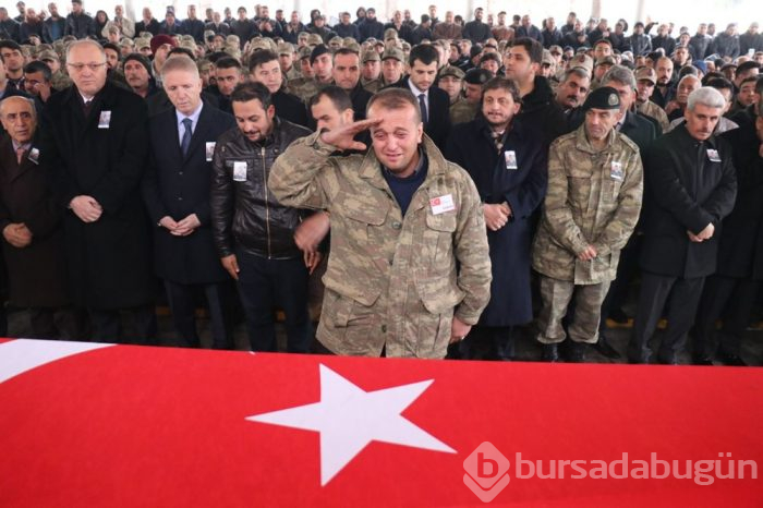 İdlib şehitleri son yolculuğuna uğurlandı
