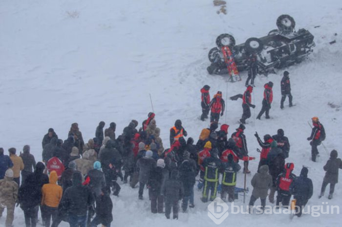 Çığ üstüne 39 kurban