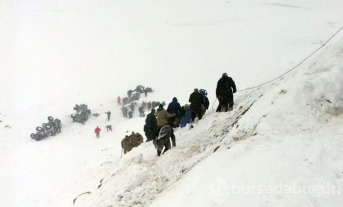 Çığ üstüne 39 kurban