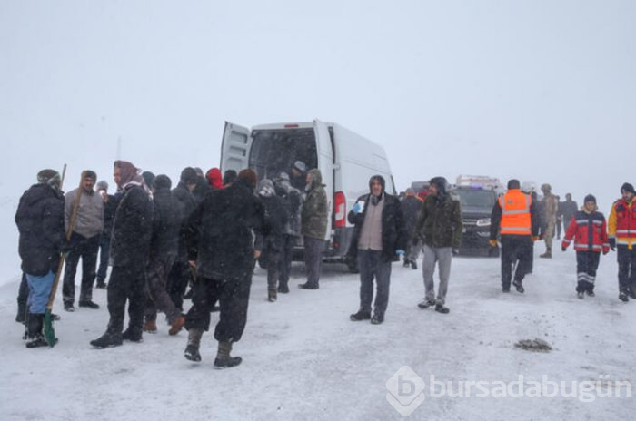 Çığ üstüne 39 kurban