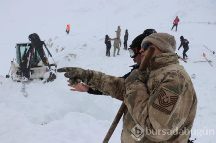 Çığ üstüne 39 kurban
