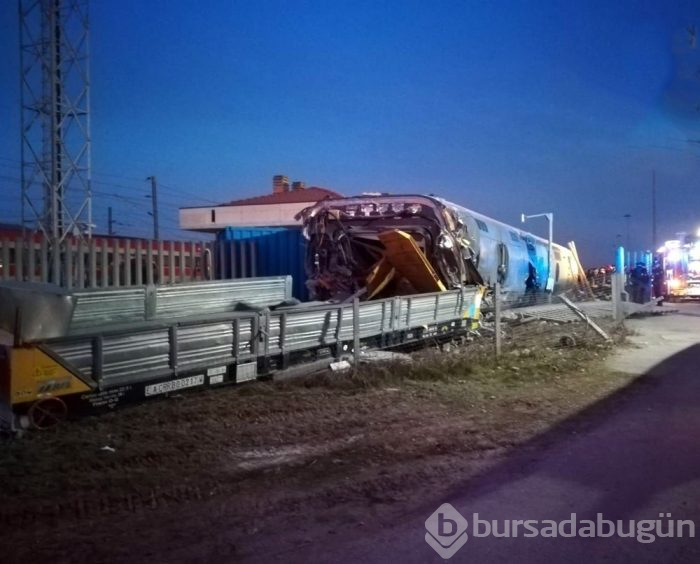 Yüksek hızlı tren raydan çıktı!