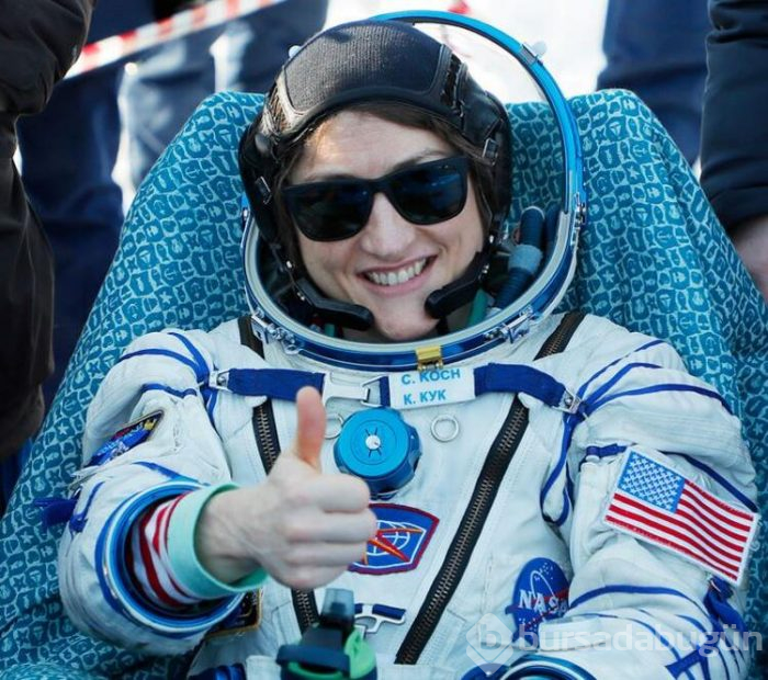 Kadın astronot dünyaya rekorla döndü!