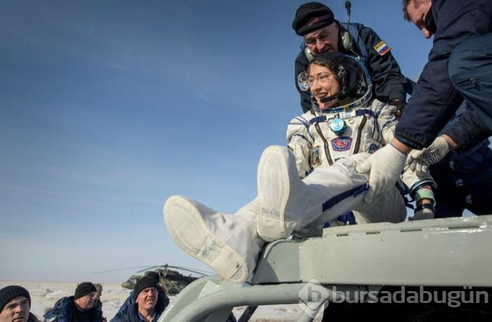 Kadın astronot dünyaya rekorla döndü!