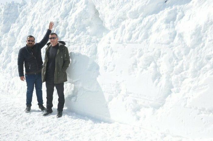 5 metreyi geçen kar tünelleri şaşırtıyor!