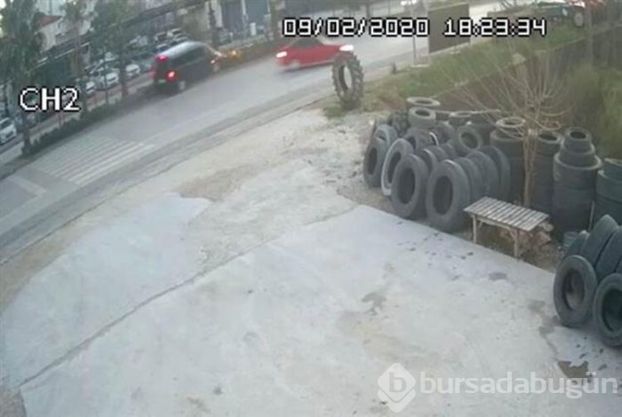 Kaza güvenlik kamerasına işte böyle yansıdı!